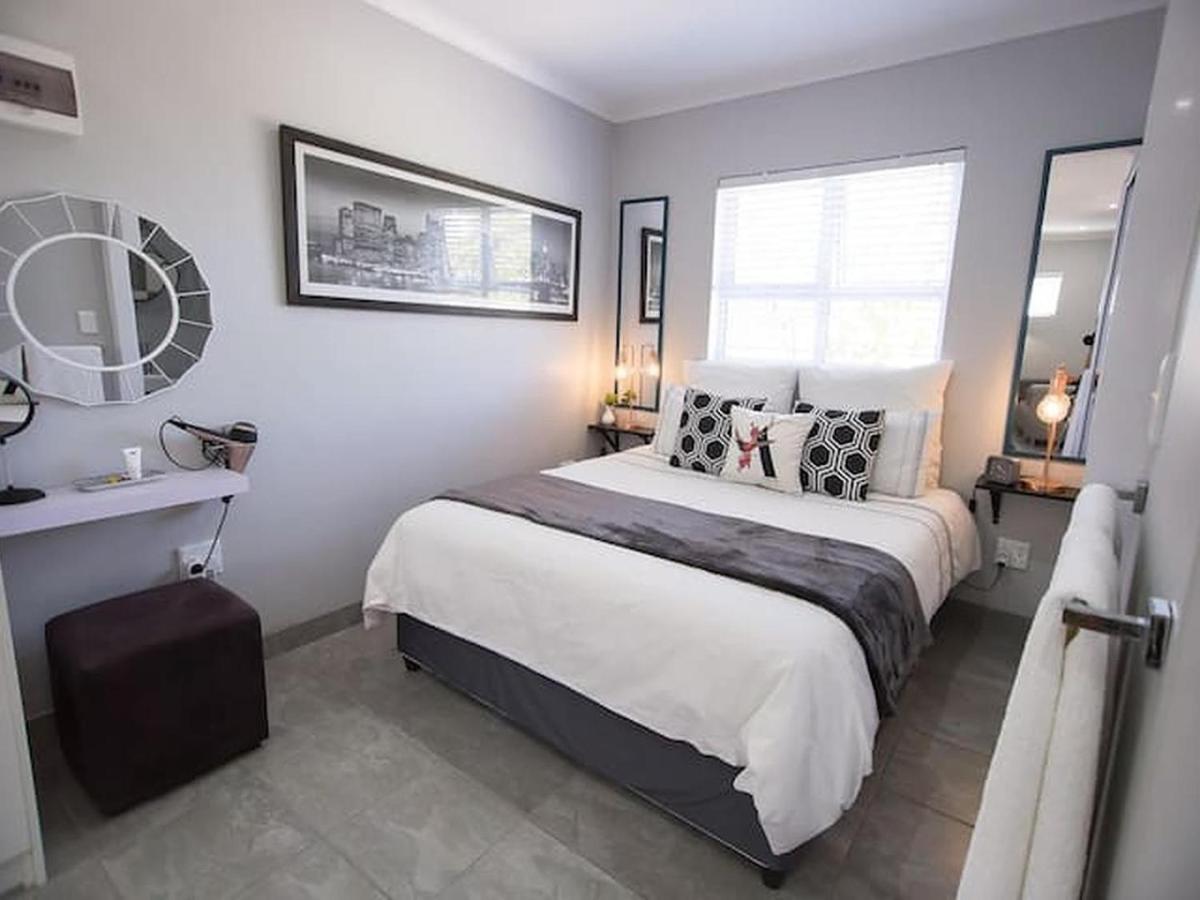 Studio On Bourdeaux Паров Экстерьер фото